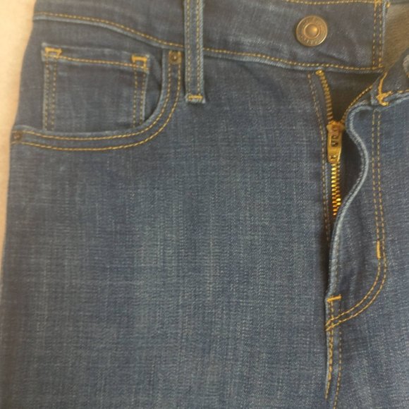 Levi's 721 Zip Fly HighRise Skinny Jean in BLUE STORY 26w/Measurements - Picture 10 of 12